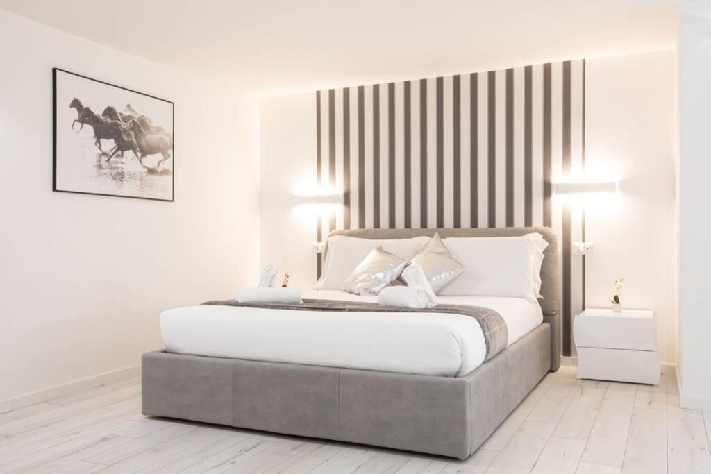 Unforgettable Split Level Jacuzzi Suite Navona - Top Collection Roma Exterior foto