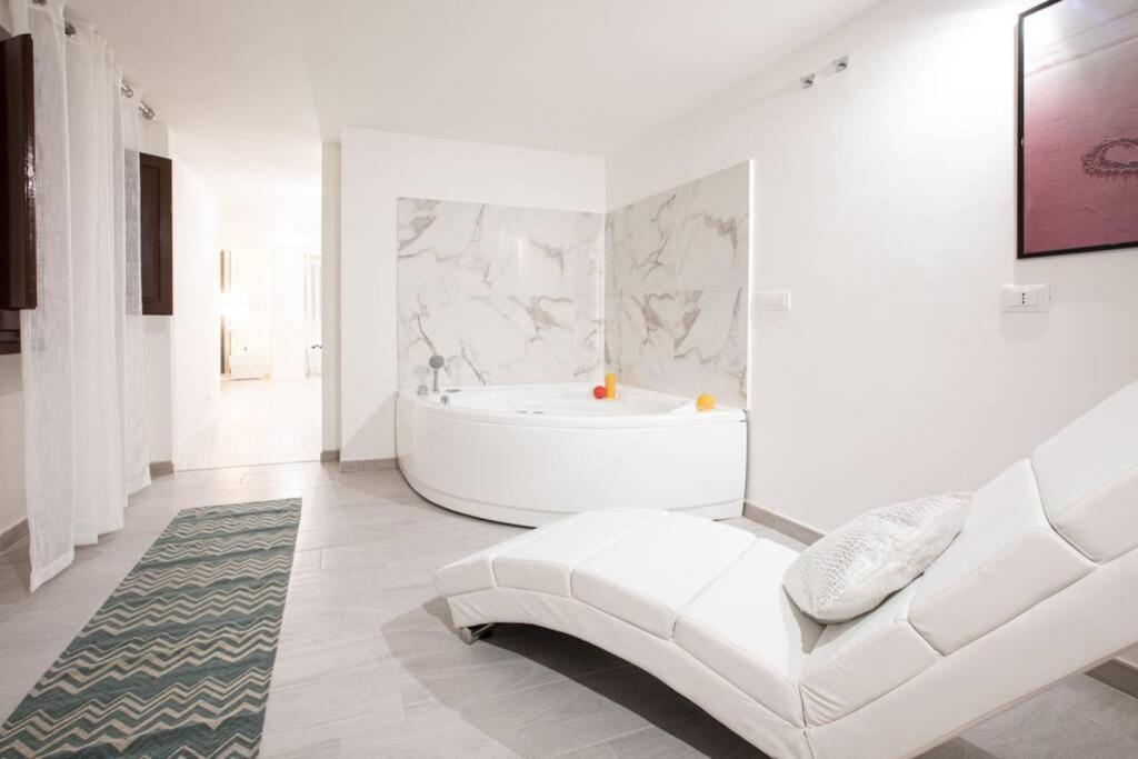 Unforgettable Split Level Jacuzzi Suite Navona - Top Collection Roma Exterior foto