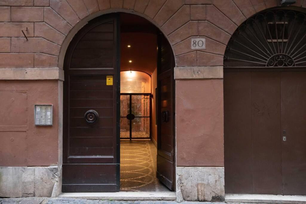 Unforgettable Split Level Jacuzzi Suite Navona - Top Collection Roma Exterior foto